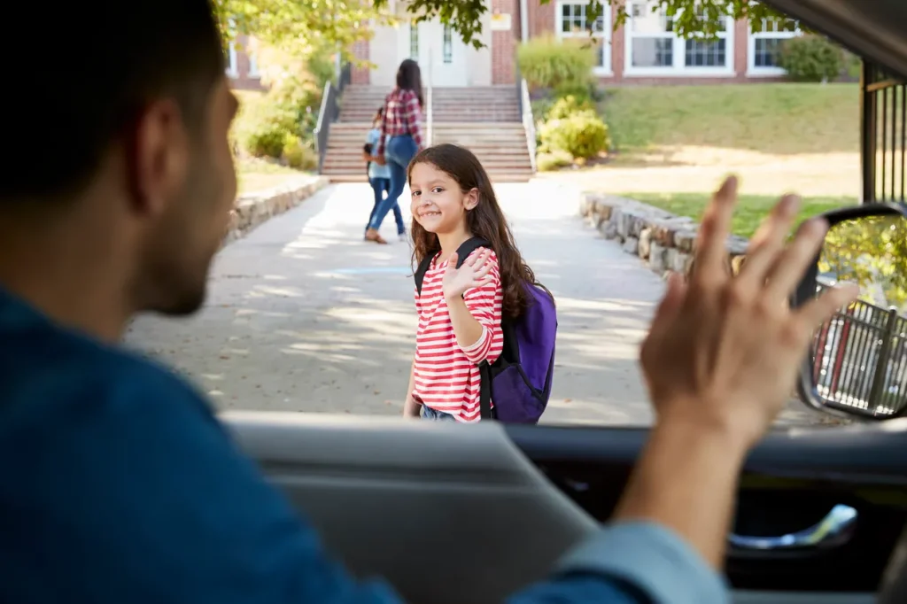 School Pick-Up & Drop-Off Service